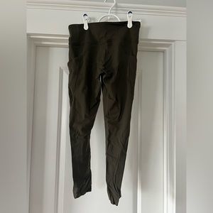 Lululemon Fast and Free 25” Leggings Size 8